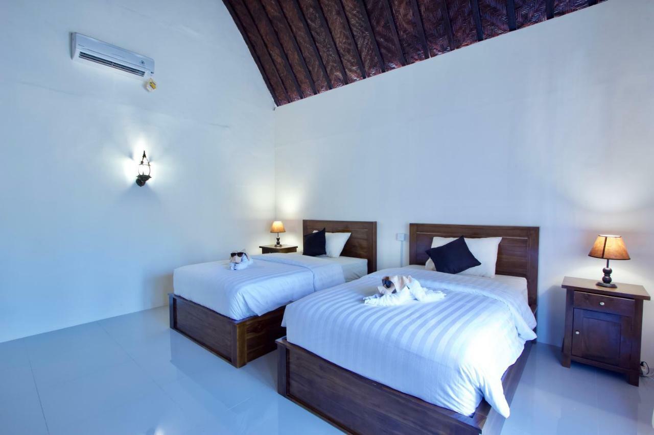 Kubu Artha Bungalow Nusa Penida Ped エクステリア 写真
