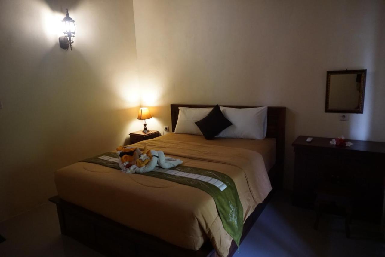 Kubu Artha Bungalow Nusa Penida Ped エクステリア 写真